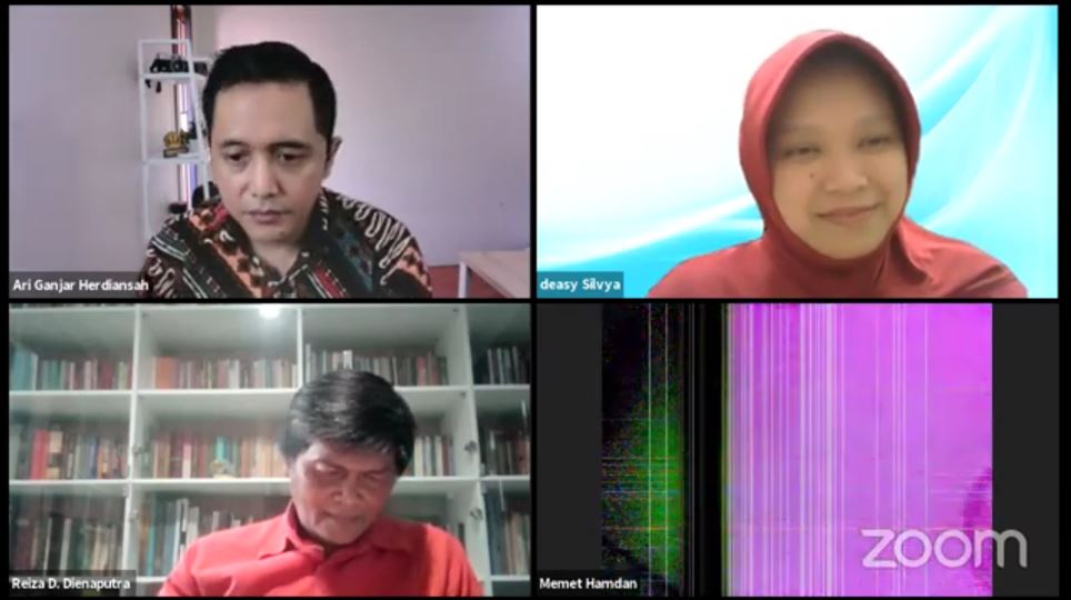 cover politik sunda