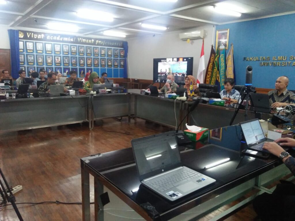 Dr Carol fisip