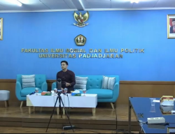4 aksi
